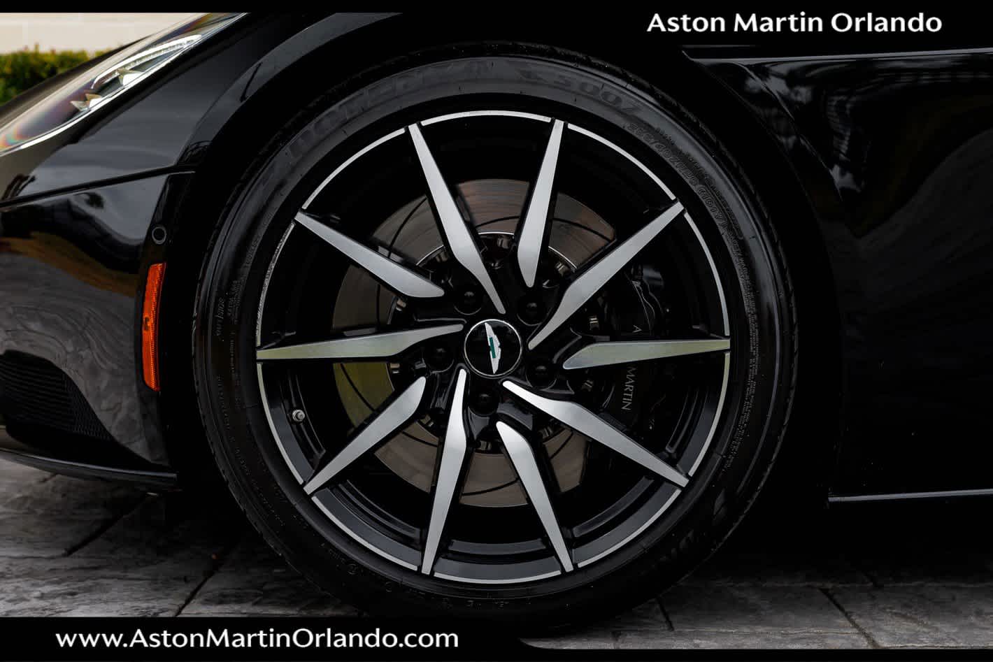 2019 Aston Martin DB11 Volante