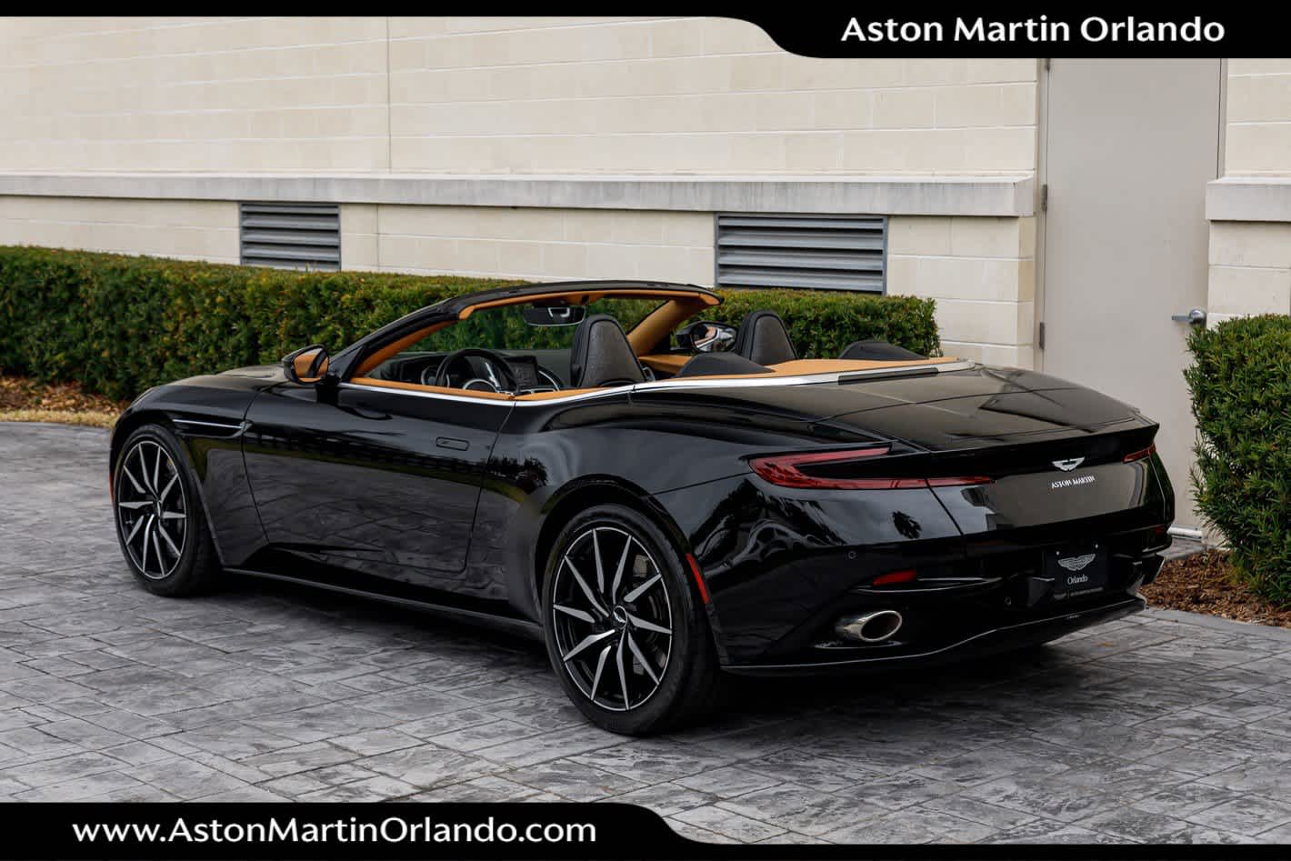 2019 Aston Martin DB11 Volante