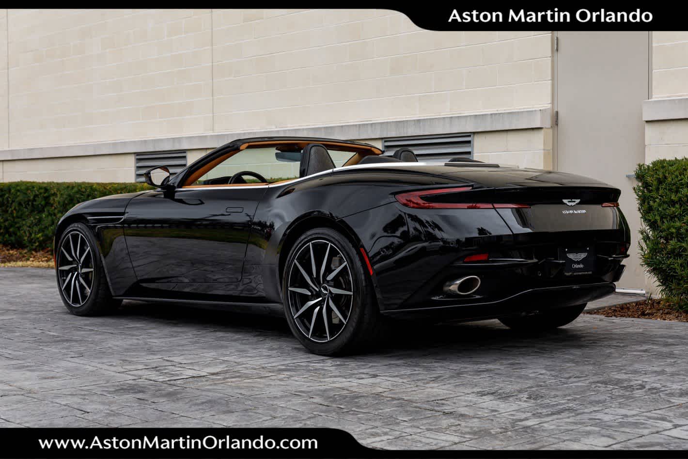 2019 Aston Martin DB11 Volante