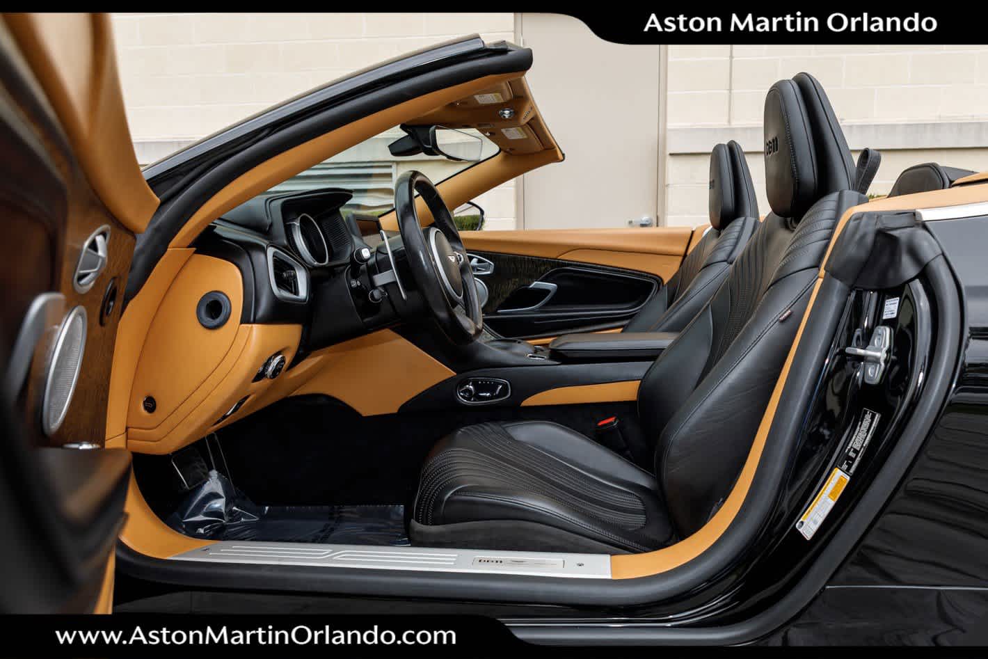 2019 Aston Martin DB11 Volante