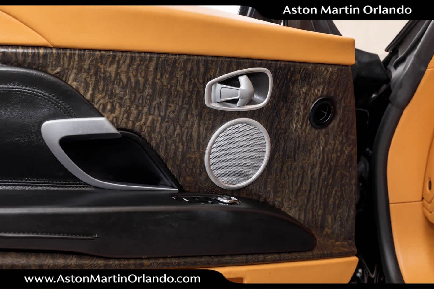 2019 Aston Martin DB11 Volante