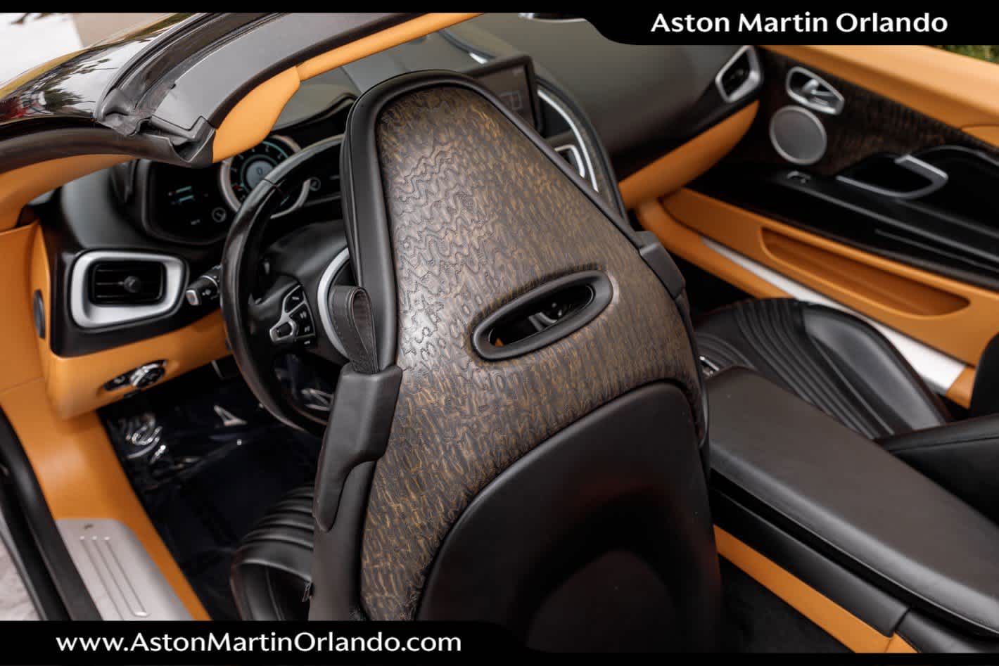 2019 Aston Martin DB11 Volante