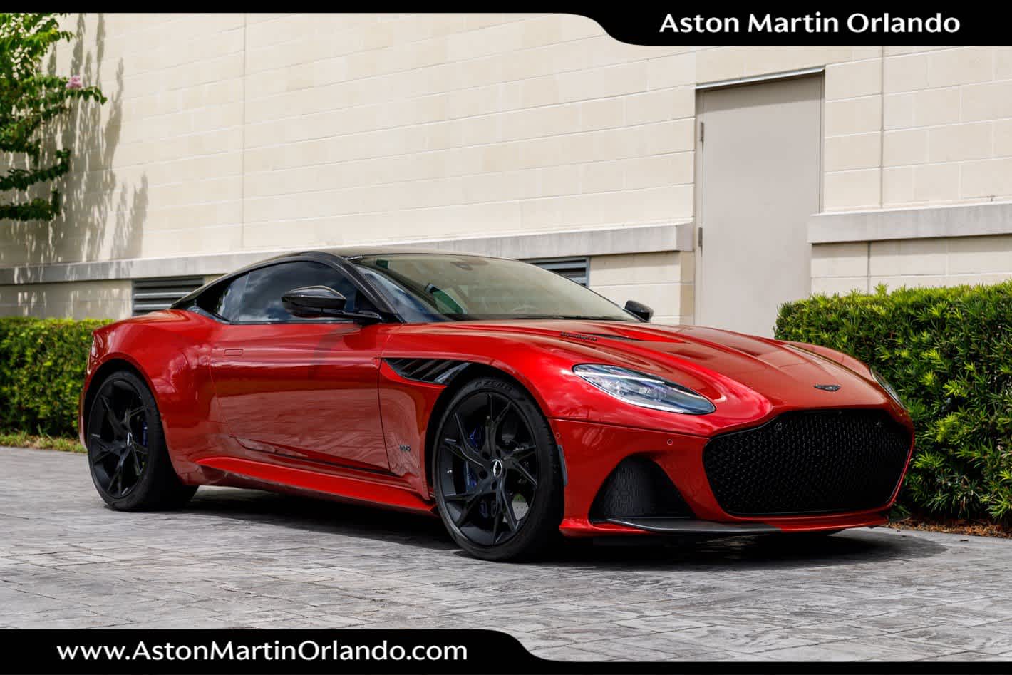 2019 Aston Martin DBS Superleggera