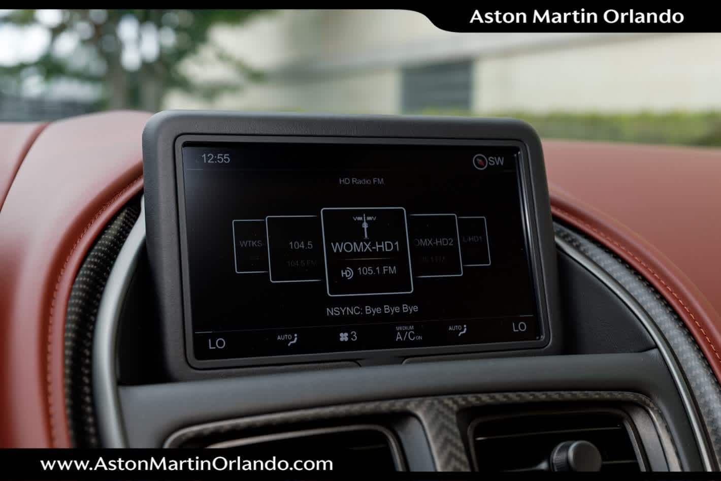 2019 Aston Martin DBS Superleggera