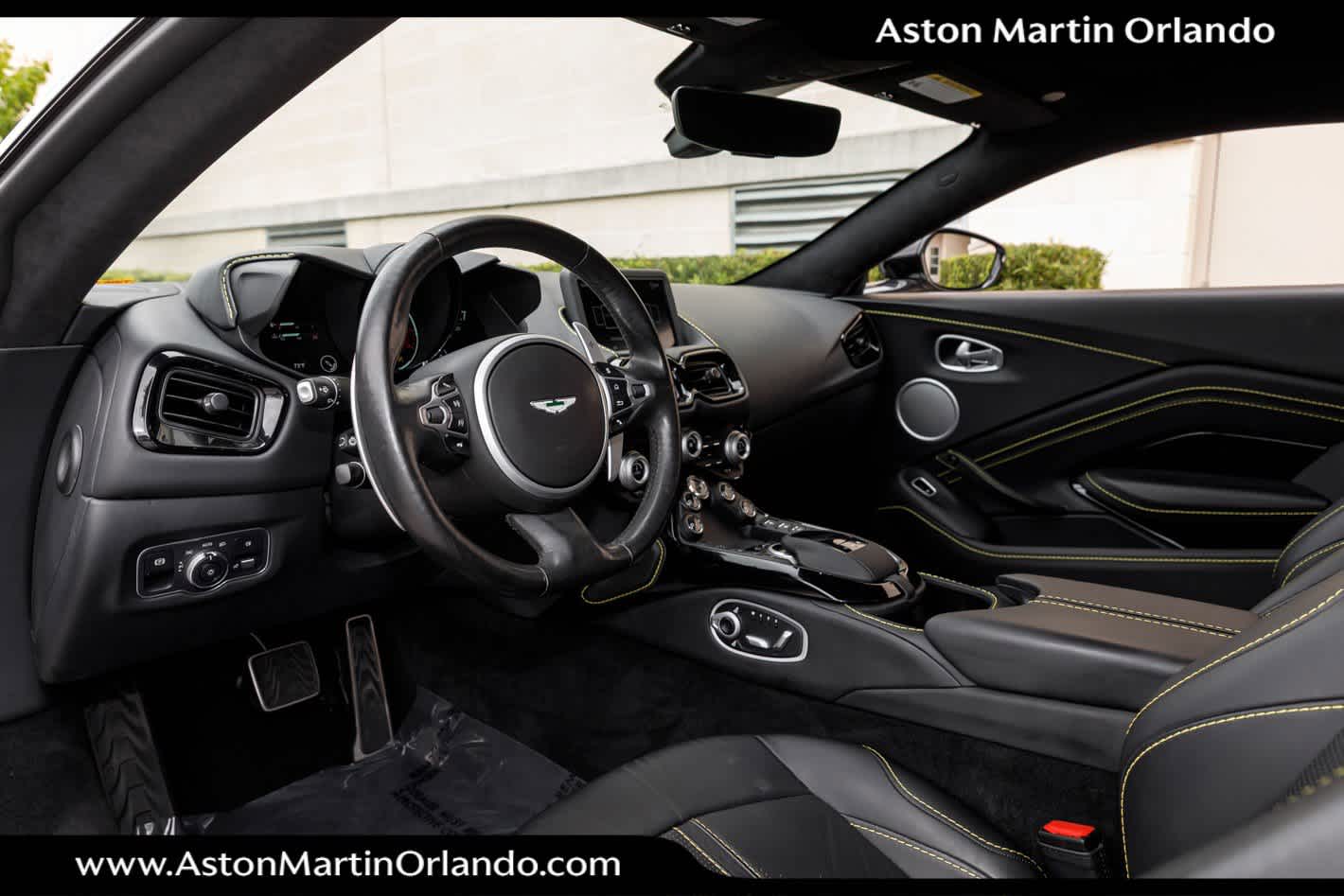 2022 Aston Martin Vantage Coupe