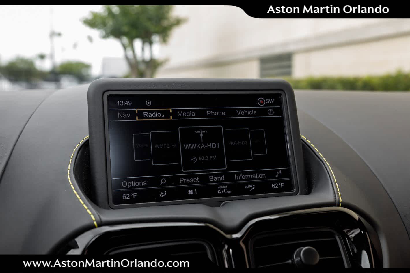 2022 Aston Martin Vantage Coupe