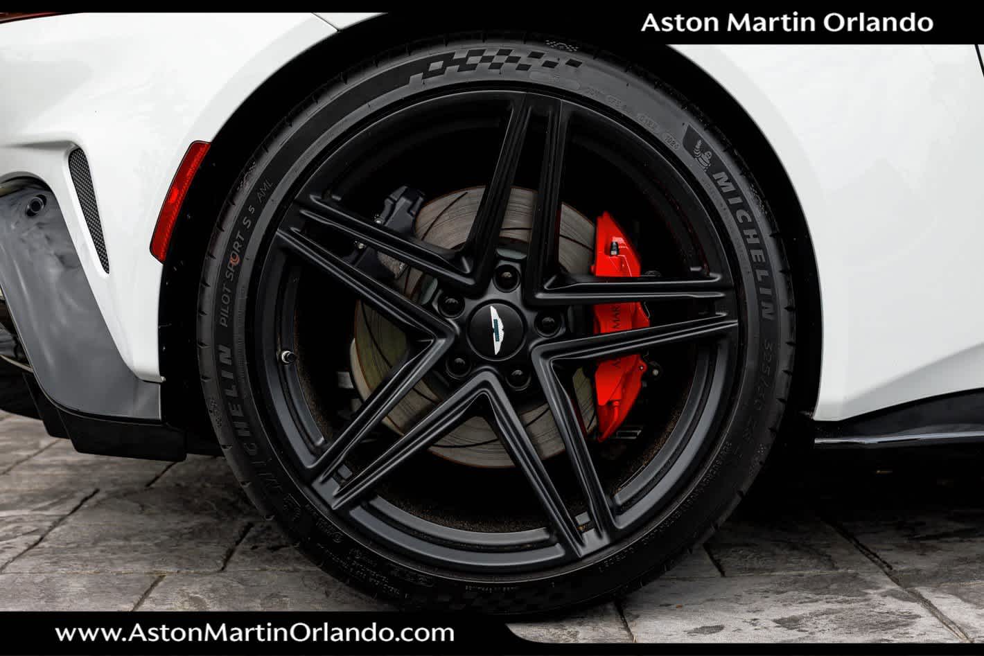 2025 Aston Martin Vantage Coupe