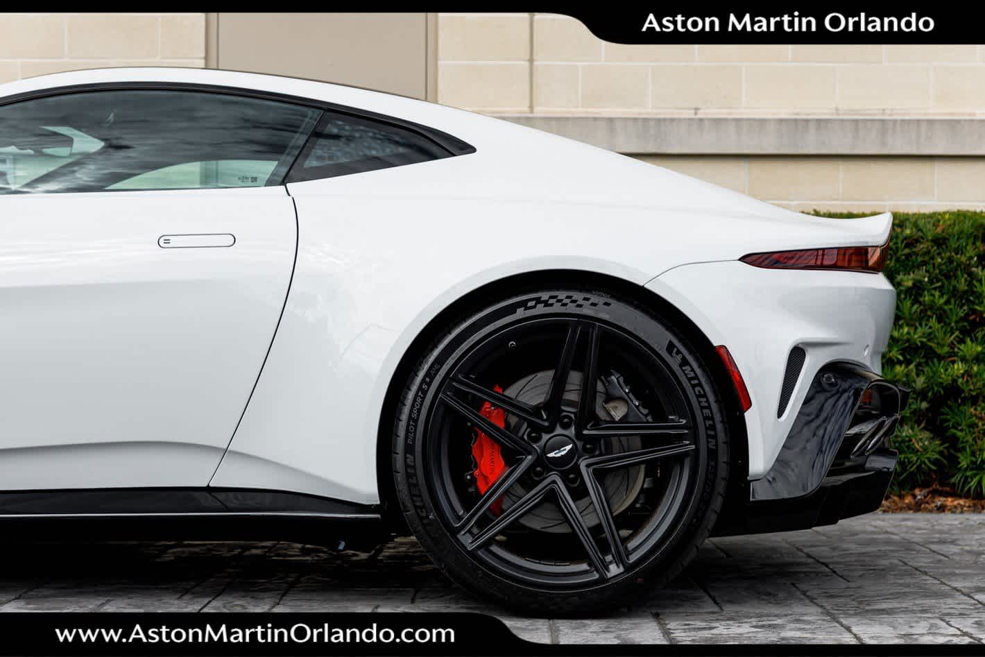 2025 Aston Martin Vantage Coupe