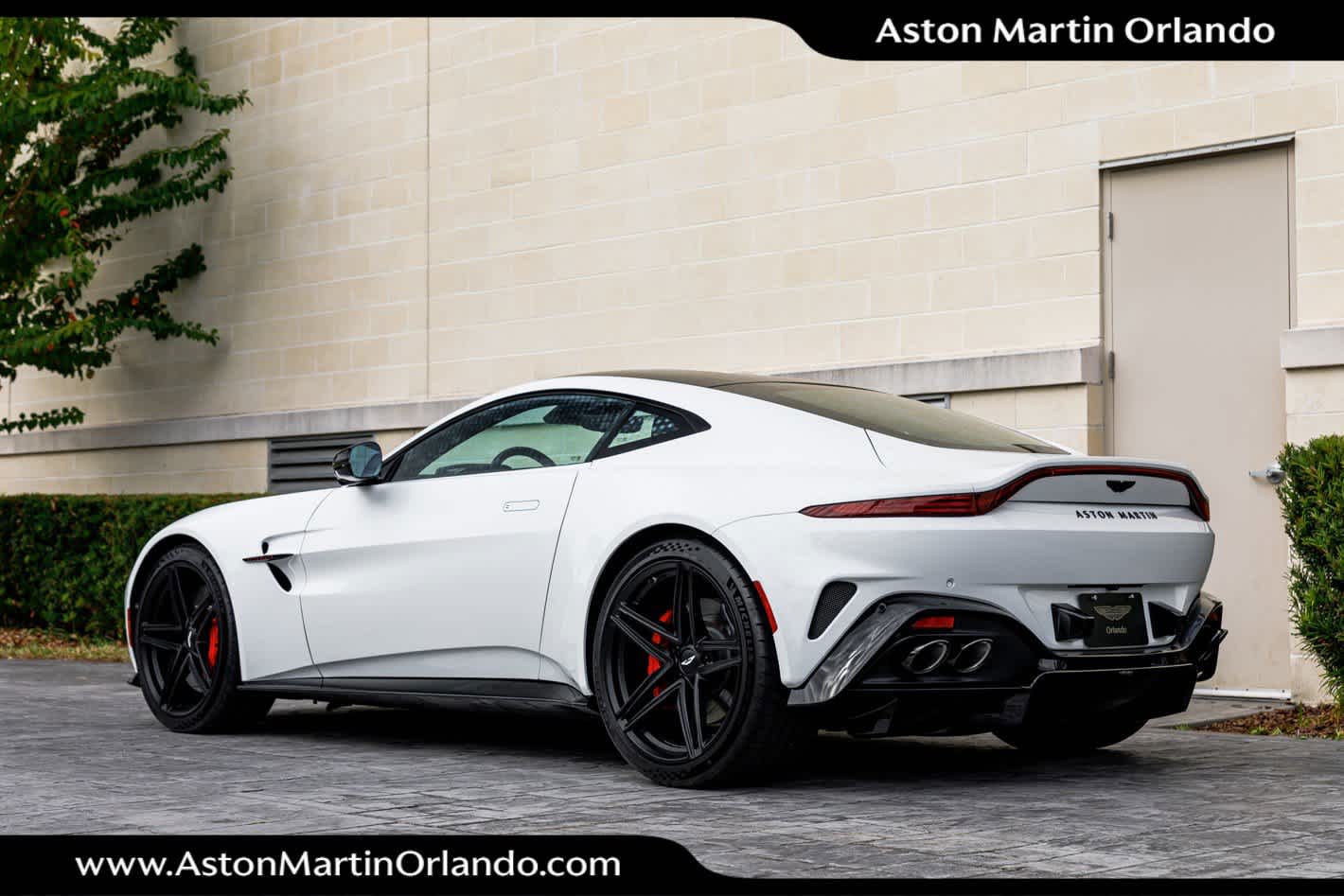 2025 Aston Martin Vantage Coupe