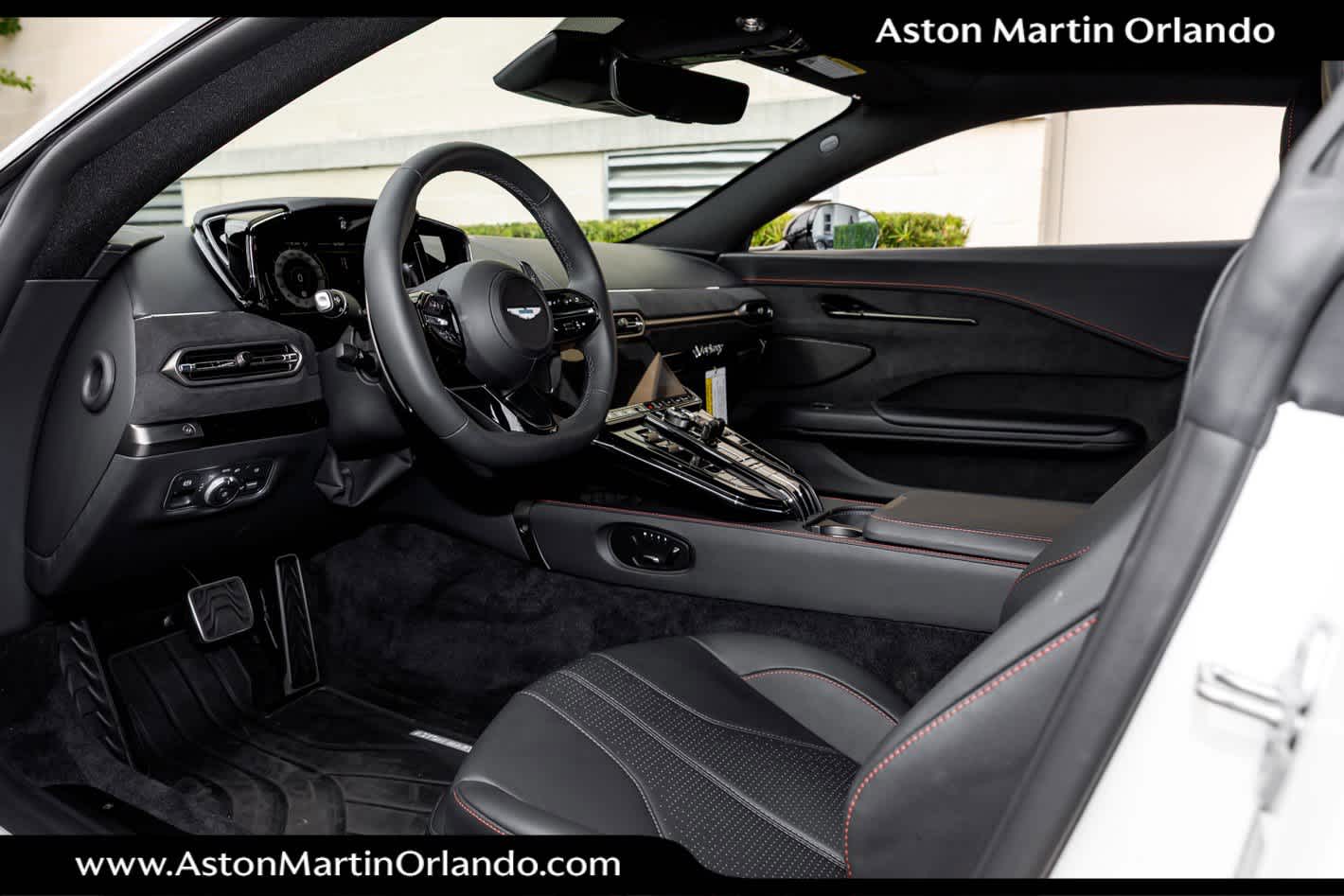 2025 Aston Martin Vantage Coupe