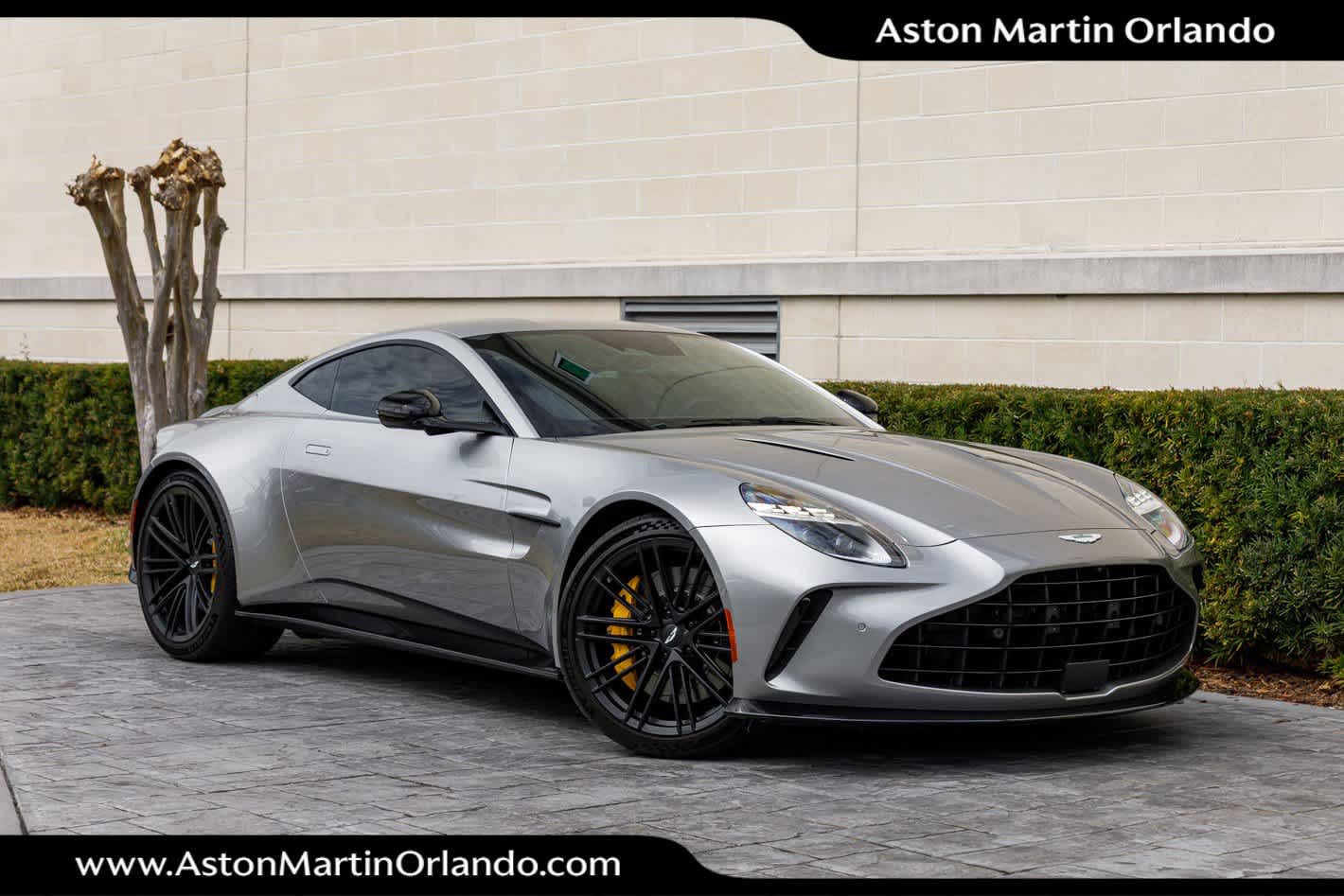 2025 Aston Martin Vantage Coupe