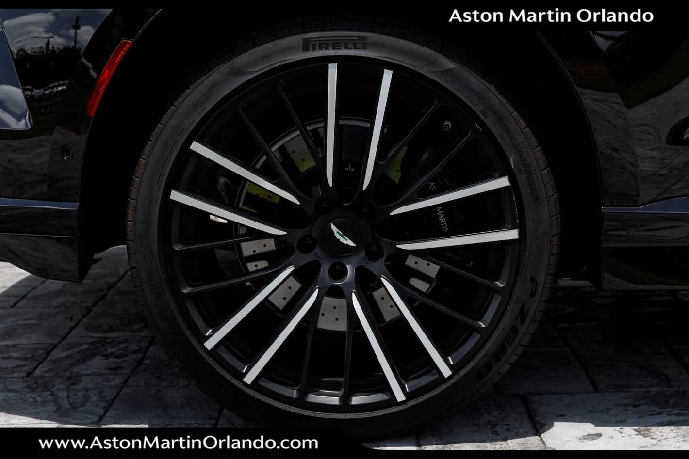 2023 Aston Martin DBX 707