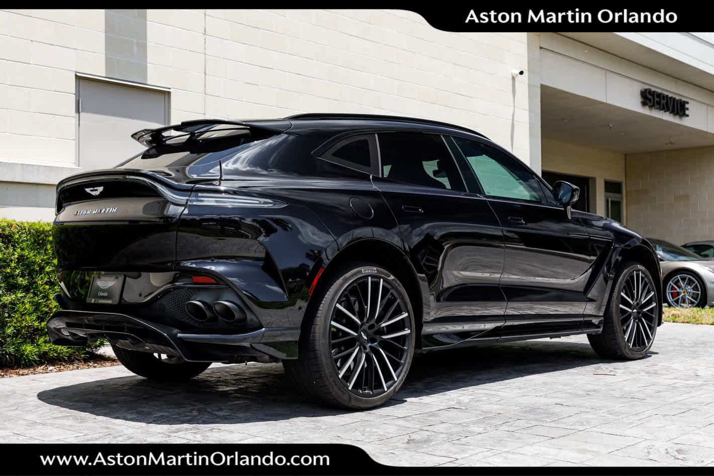 2023 Aston Martin DBX 707