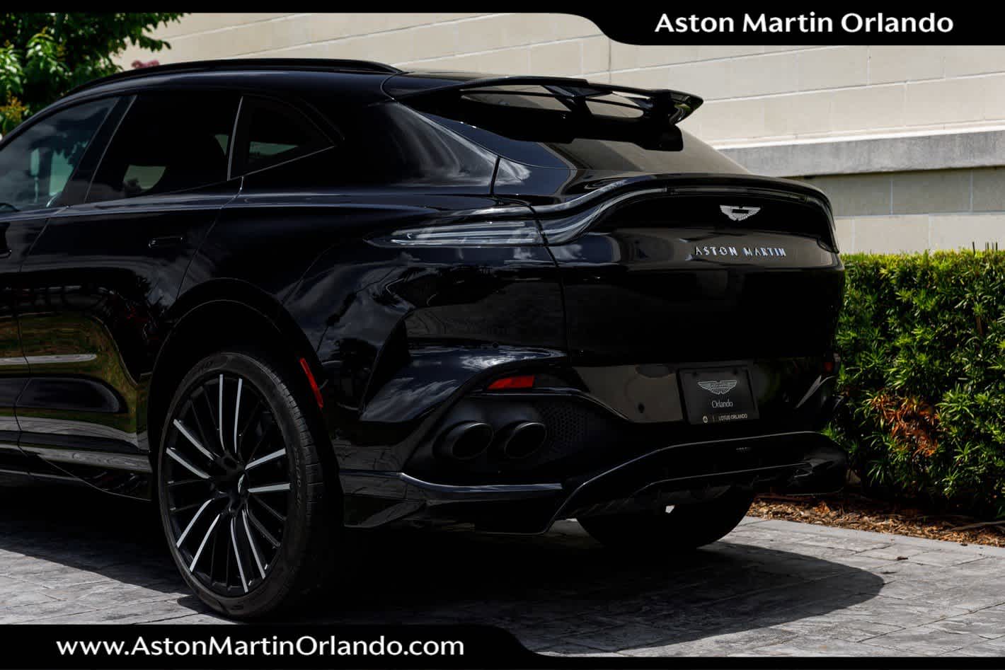 2023 Aston Martin DBX 707