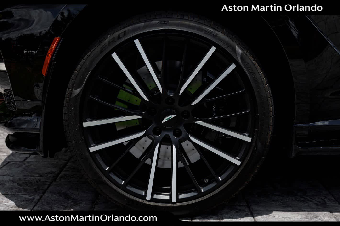 2023 Aston Martin DBX 707