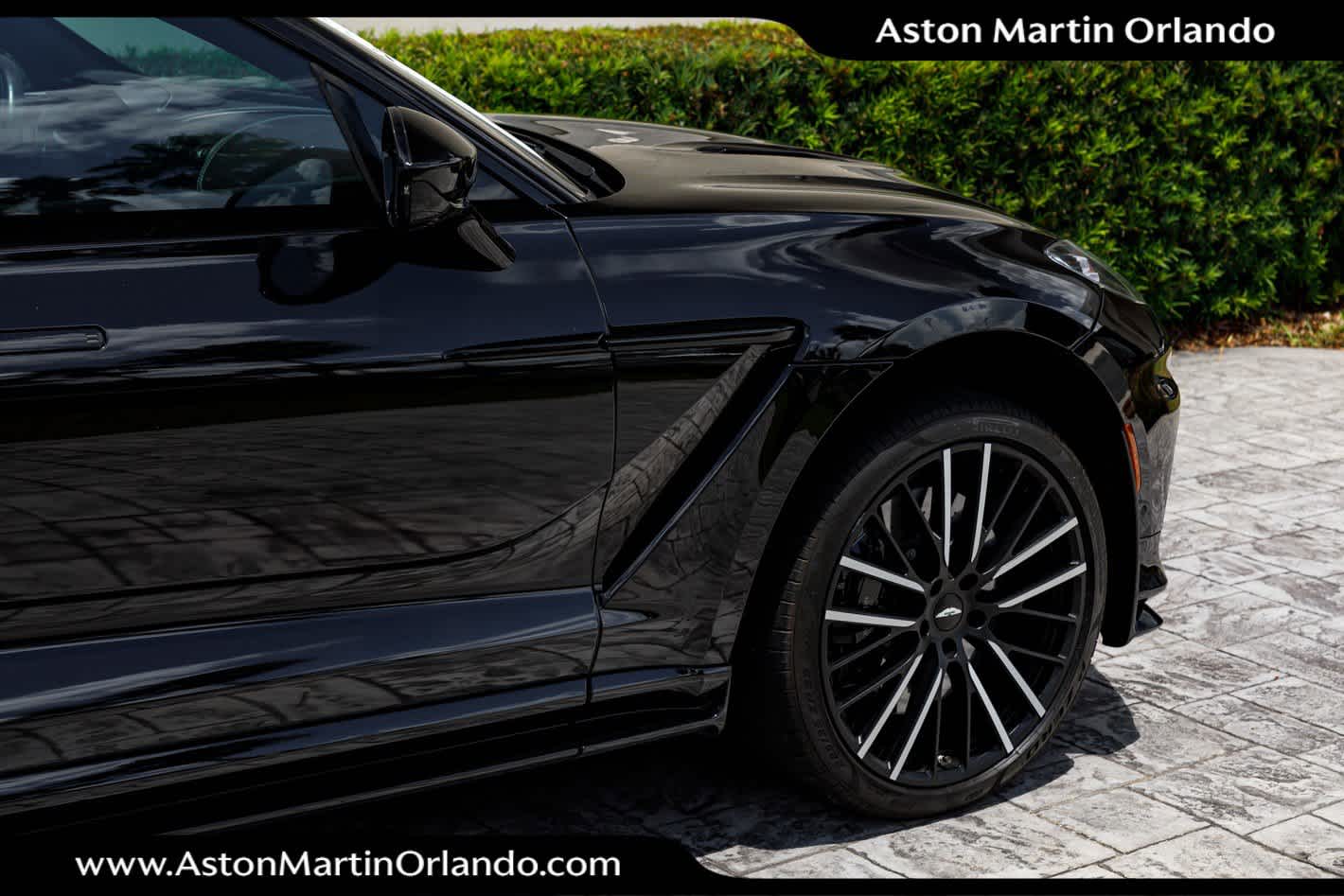 2023 Aston Martin DBX 707