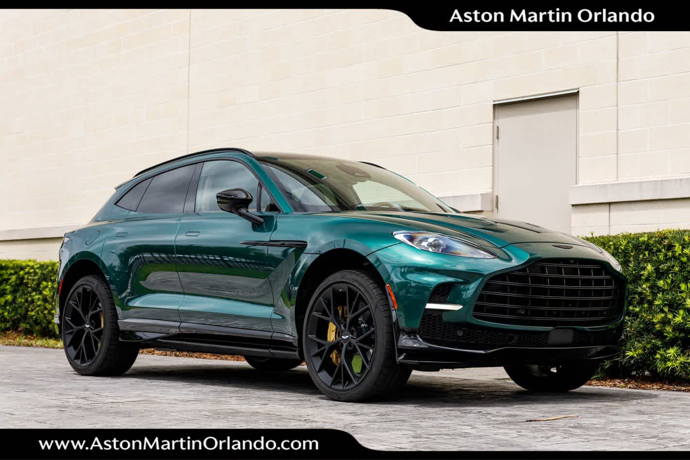 2025 Aston Martin DBX 707