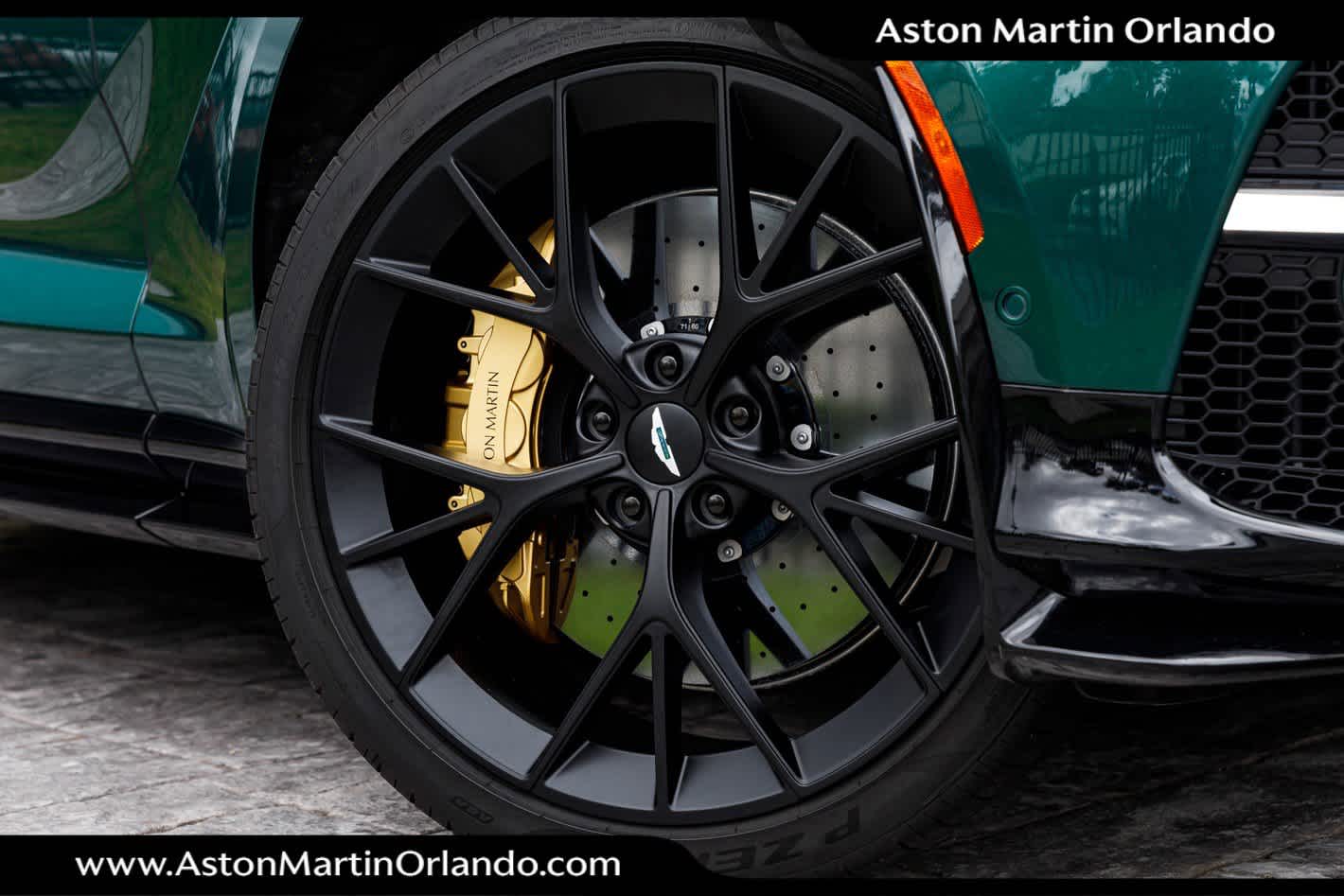 2025 Aston Martin DBX 707