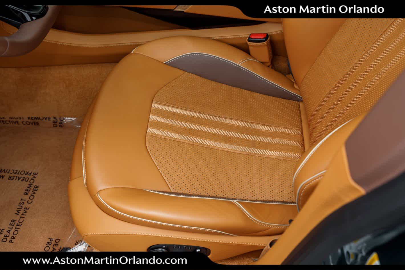 2025 Aston Martin DBX 707