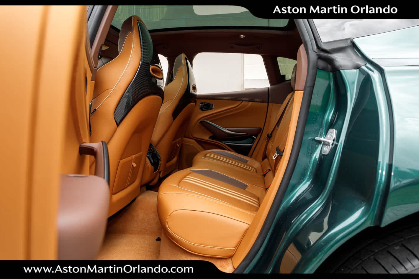 2025 Aston Martin DBX 707