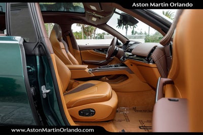 2025 Aston Martin DBX 707