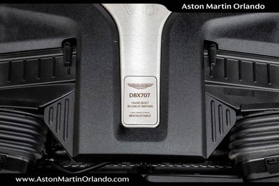 2025 Aston Martin DBX 707