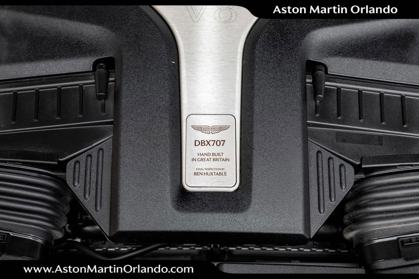 2025 Aston Martin DBX 707