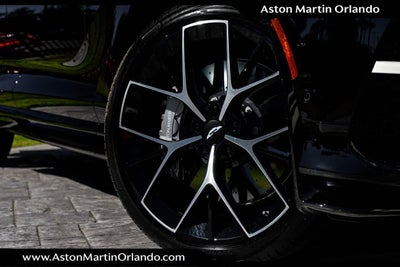 2025 Aston Martin DBX 707