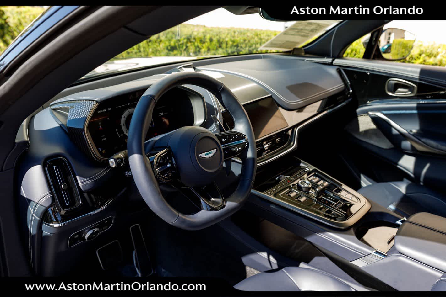 2025 Aston Martin DBX 707