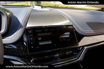 2025 Aston Martin DBX 707