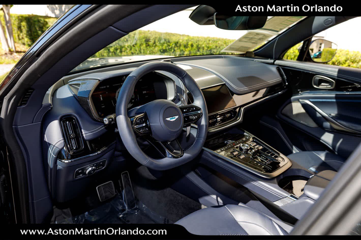 2025 Aston Martin DBX 707