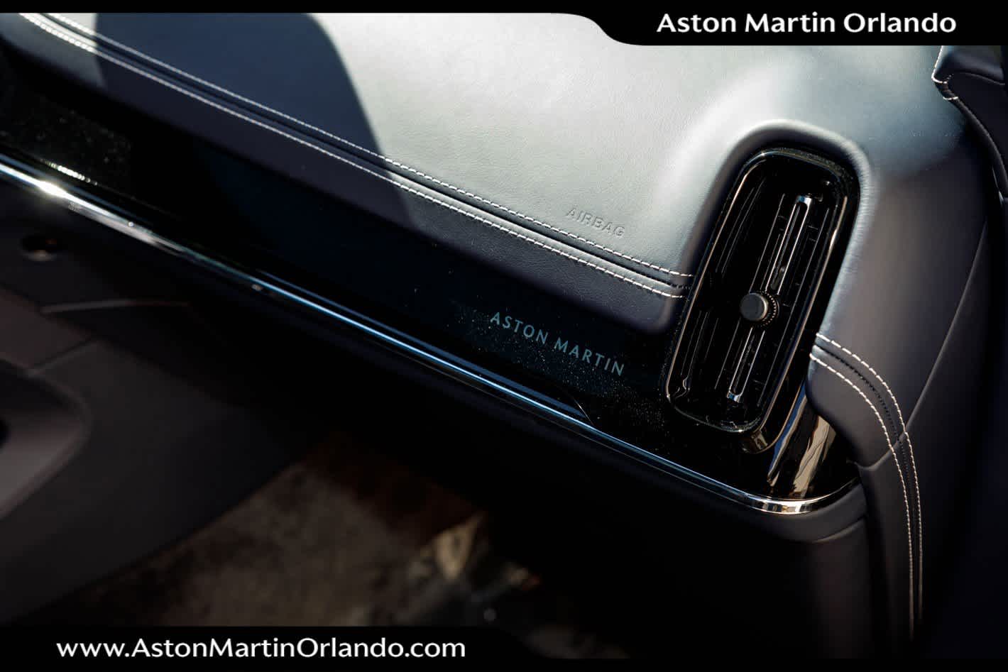 2025 Aston Martin DBX 707