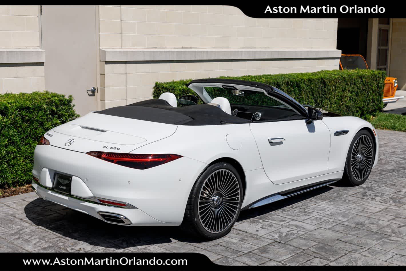 2026 Mercedes-Benz Maybach SL 680 Maybach SL 680 Monogram Series