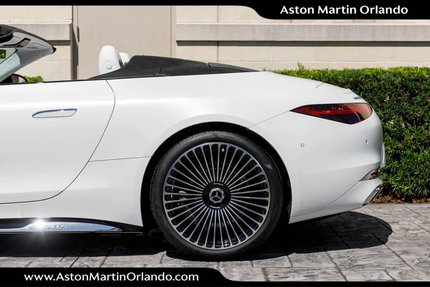 2026 Mercedes-Benz Maybach SL 680 Maybach SL 680 Monogram Series