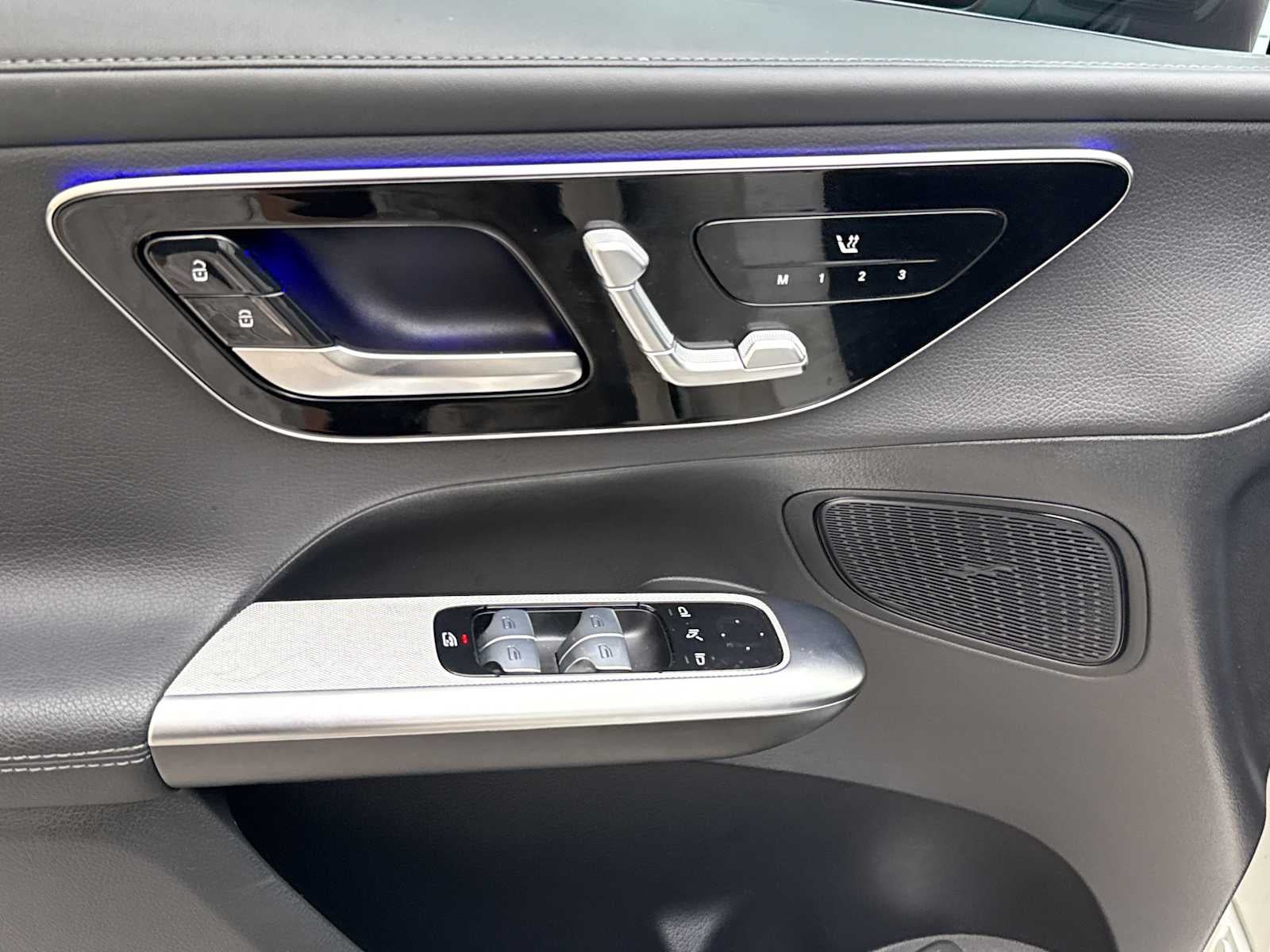 2025 Mercedes-Benz GLC 300 GLC 300
