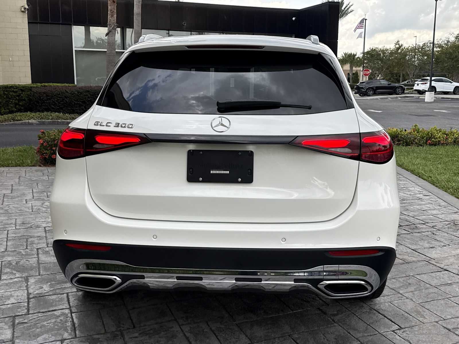 2025 Mercedes-Benz GLC 300 GLC 300