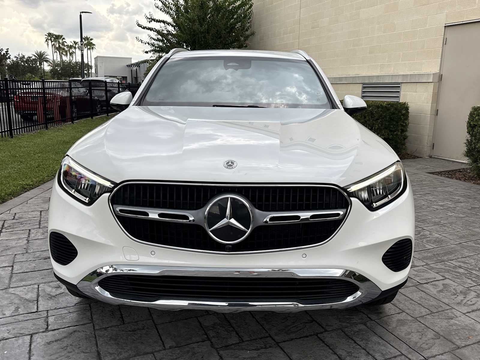 2025 Mercedes-Benz GLC 300 GLC 300
