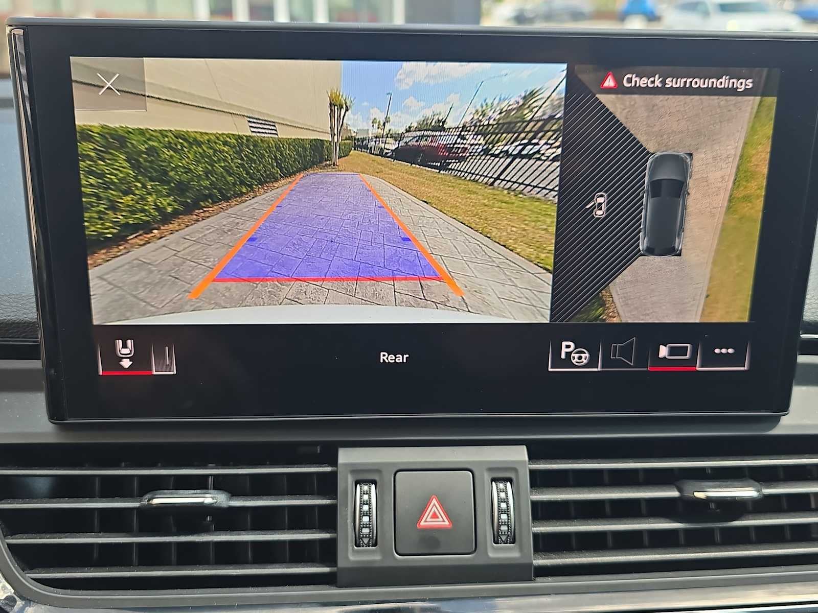 2023 Audi Q5 Prestige