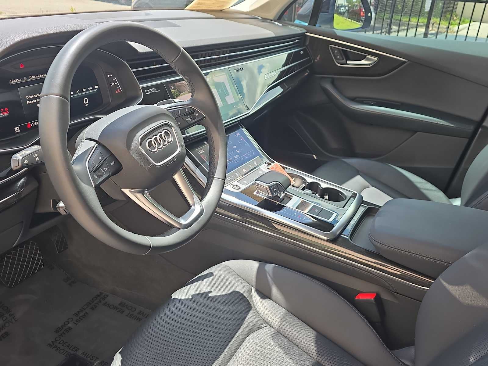 2022 Audi Q7 Premium Plus