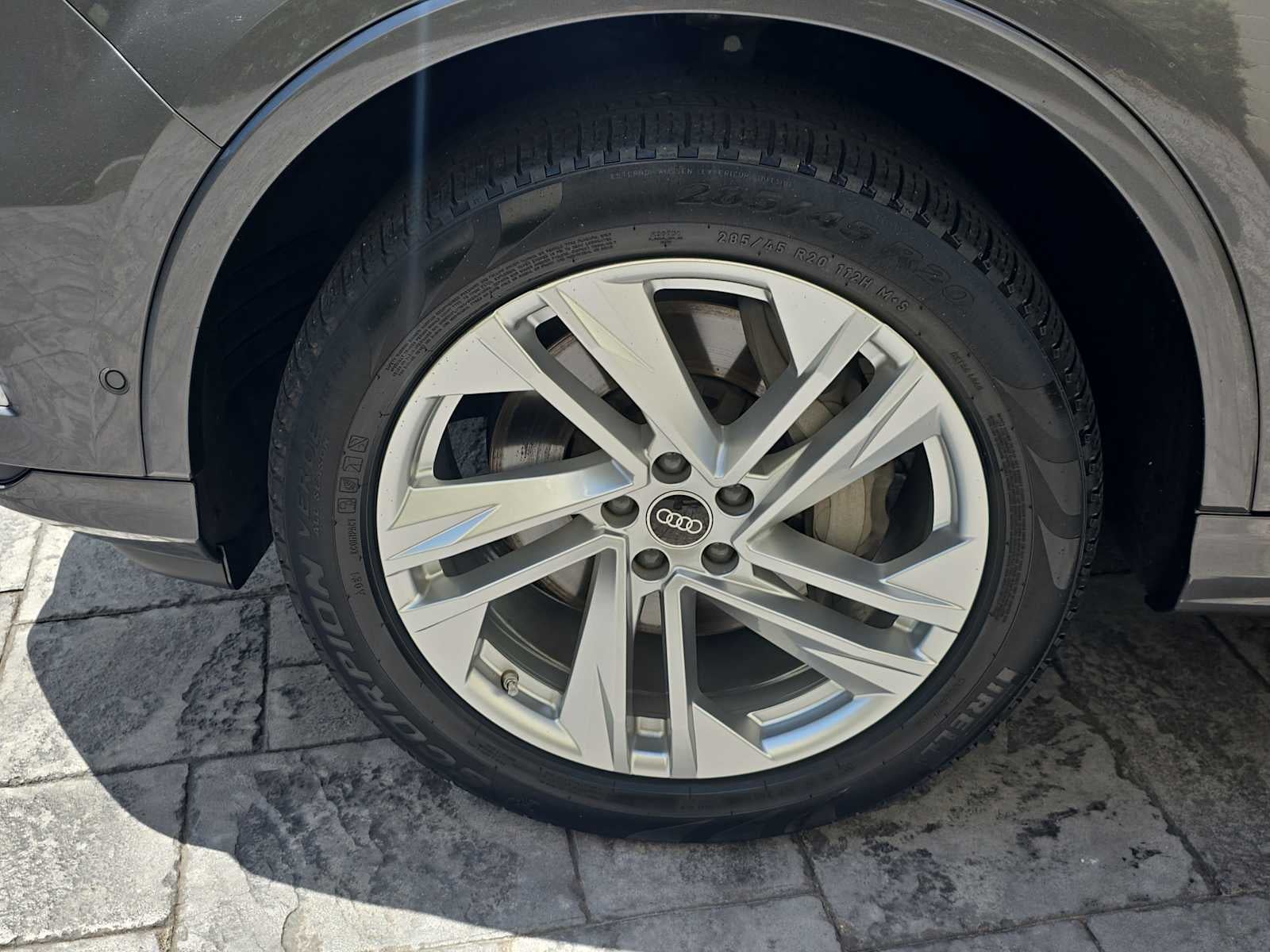 2022 Audi Q7 Premium Plus