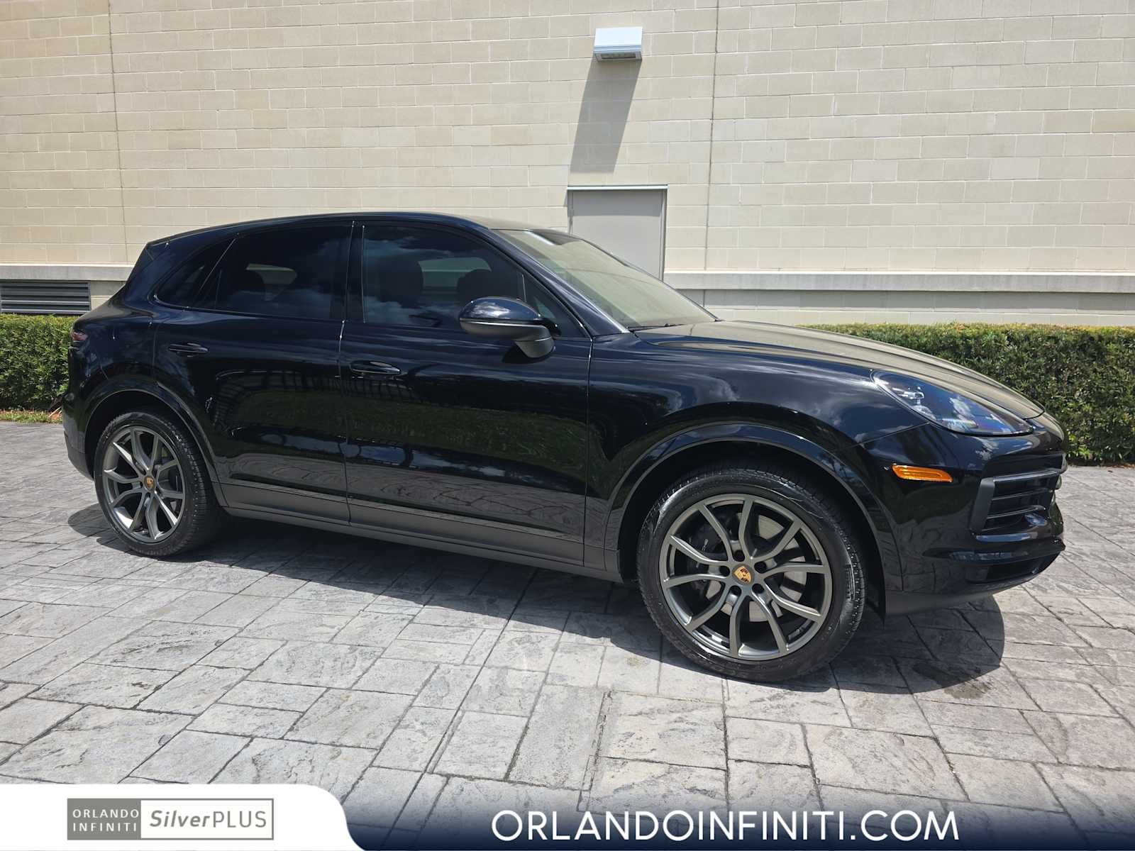 2022 Porsche Cayenne AWD