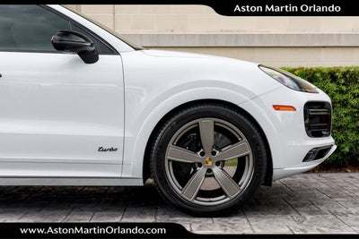 2023 Porsche Cayenne Turbo