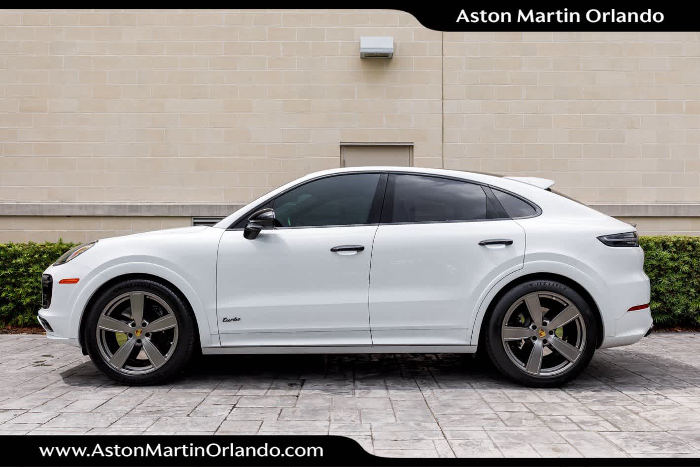 2023 Porsche Cayenne Turbo