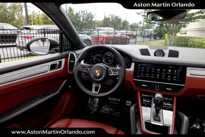 2023 Porsche Cayenne Turbo