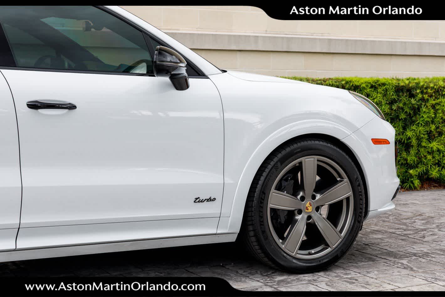 2023 Porsche Cayenne Turbo