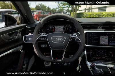 2025 Audi RS 6 Avant performance