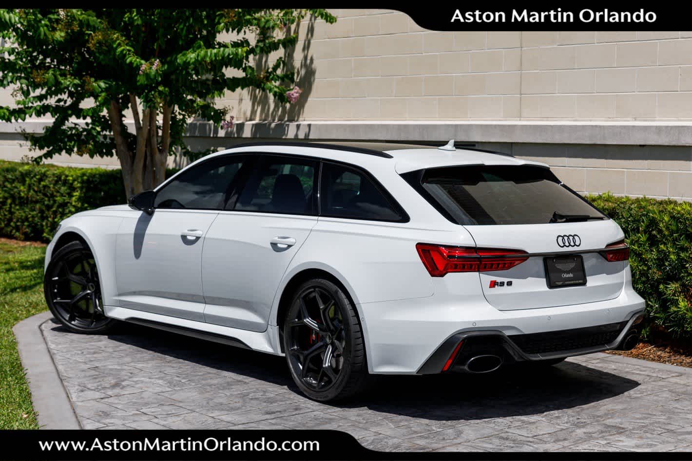 2025 Audi RS 6 Avant performance