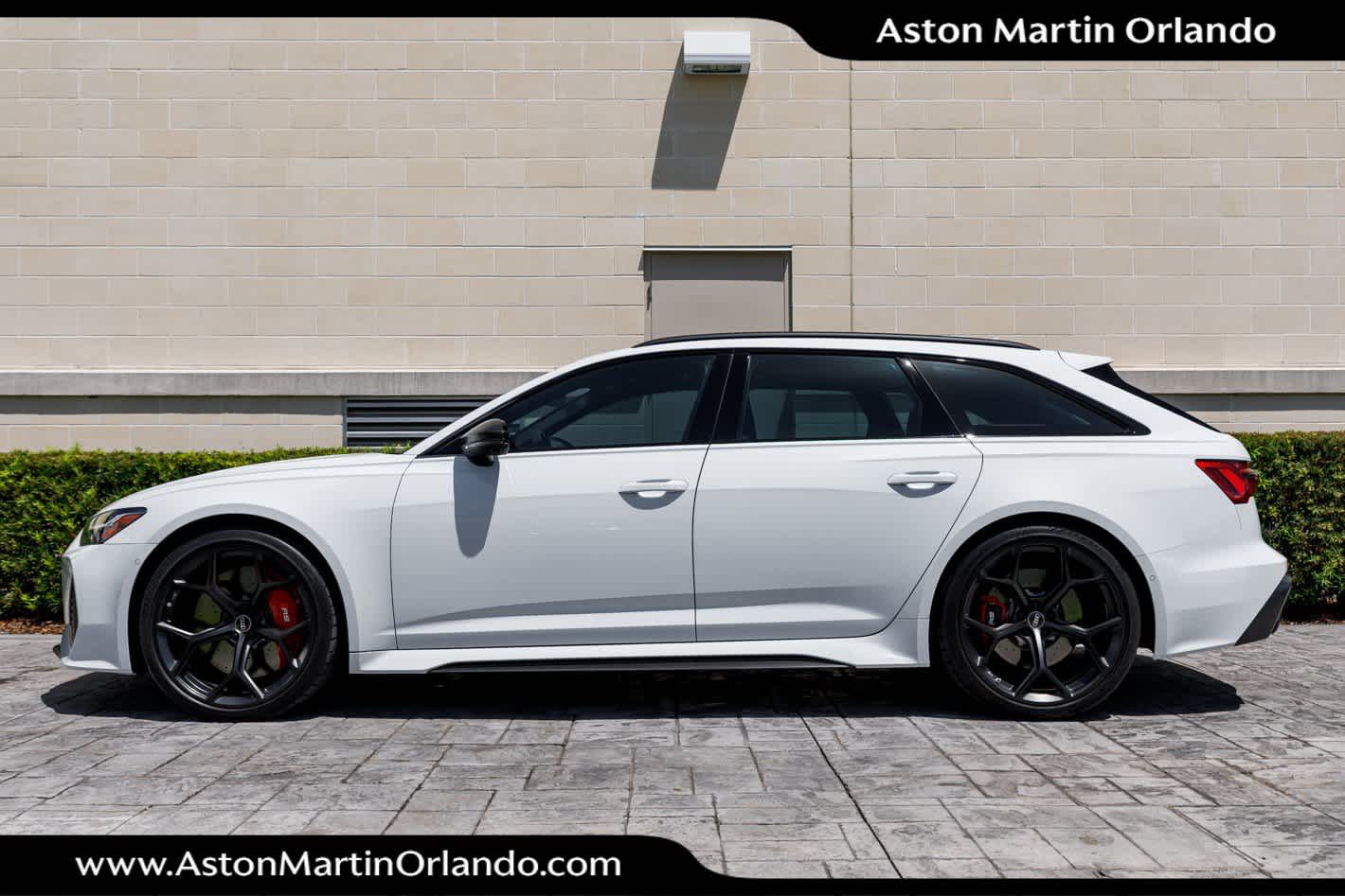 2025 Audi RS 6 Avant performance
