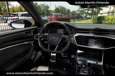 2025 Audi RS 6 Avant performance