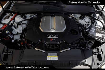 2025 Audi RS 6 Avant performance